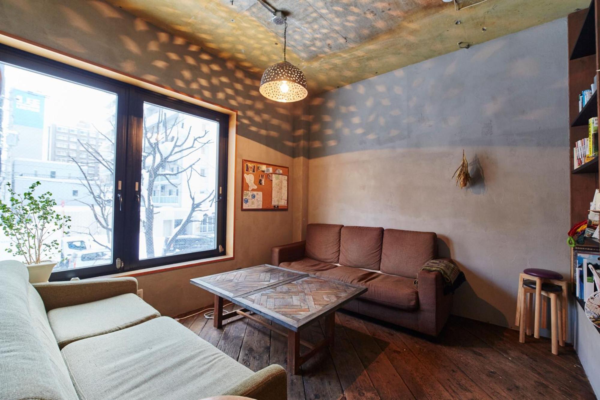 Untapped Hostel Sapporo Bagian luar foto